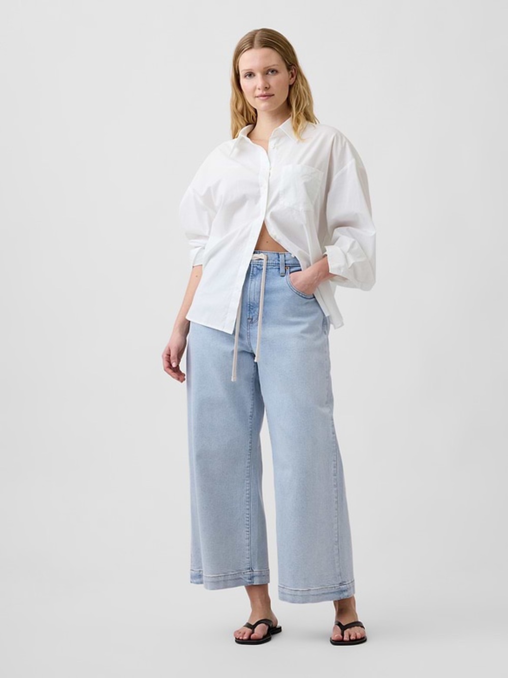 GAP High Rise Drawstring Wide-Leg Crop Jeans - Picture 4 of 7